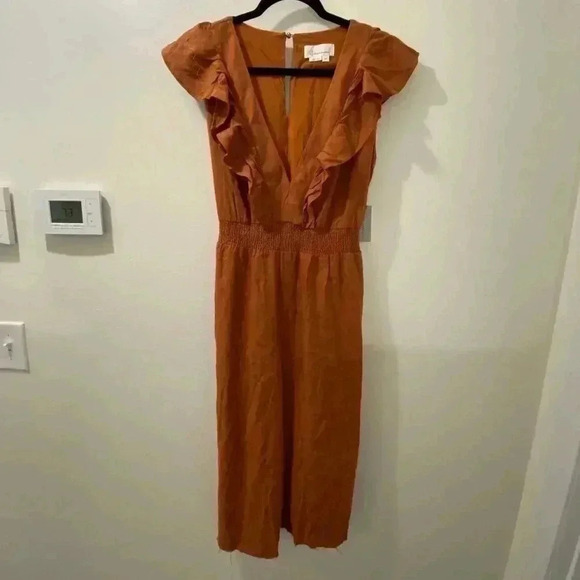 NWT Anthropologie V-Neck Ruffle Jumpsuit Orange Sz LP - Picture 7 of 8